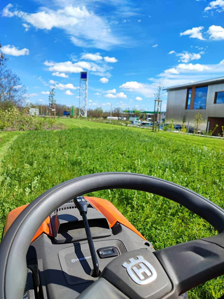 Kert- és parkfenntartás A kertészeim